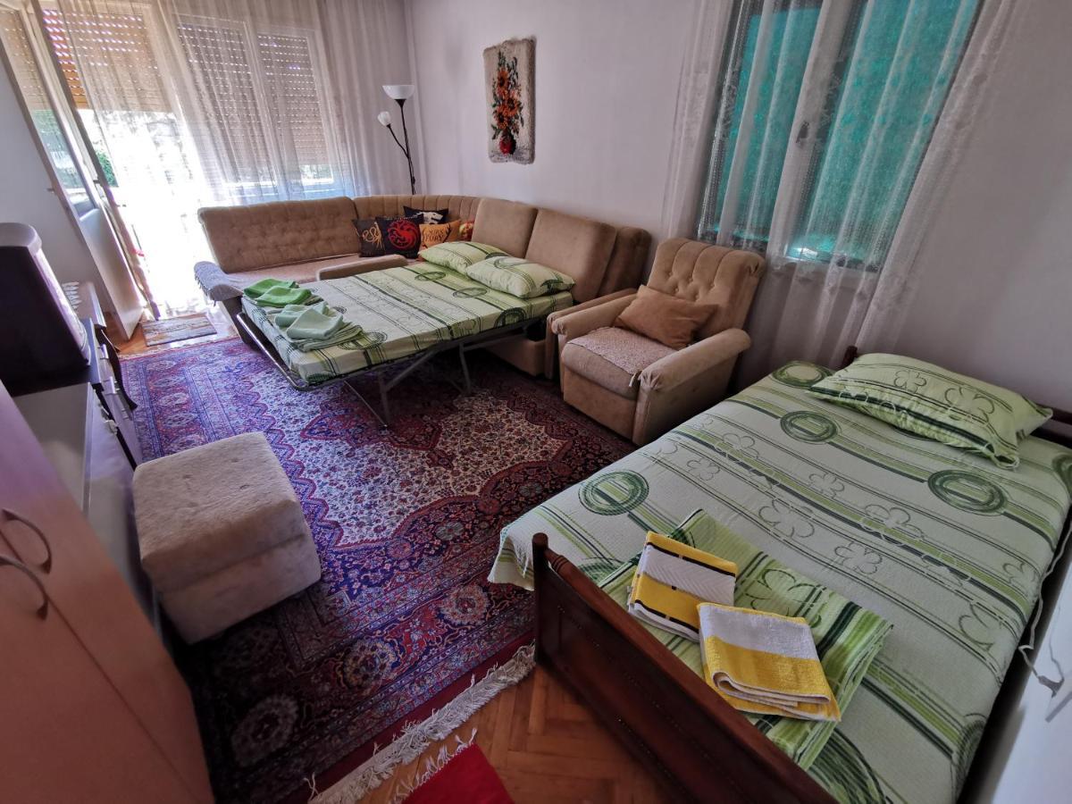 Apartments Domacinstvo Nikolic Valjevo Buitenkant foto